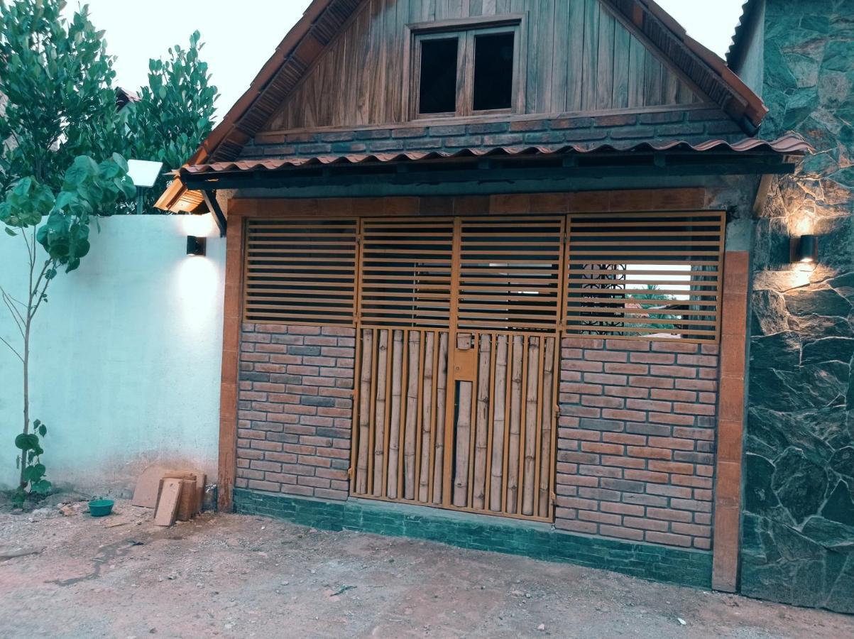 Bungalows Y Cabanas, Las Barracas De La Barra Malucano Buitenkant foto